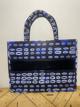 Load image into Gallery viewer, AFRICAN PRINT HANDBAG 3
